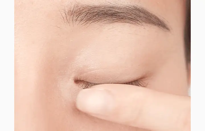 [속눈썹영양제] 바닐라코 아이래쉬 트리트먼트 투명/블랙 세럼 상세페이지 15